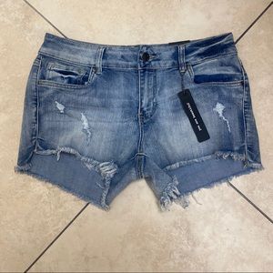 Dollhouse denim shorts size 13